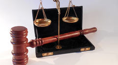 教唆犯承担什么刑事责任